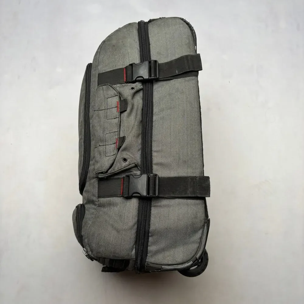 Oakley 22